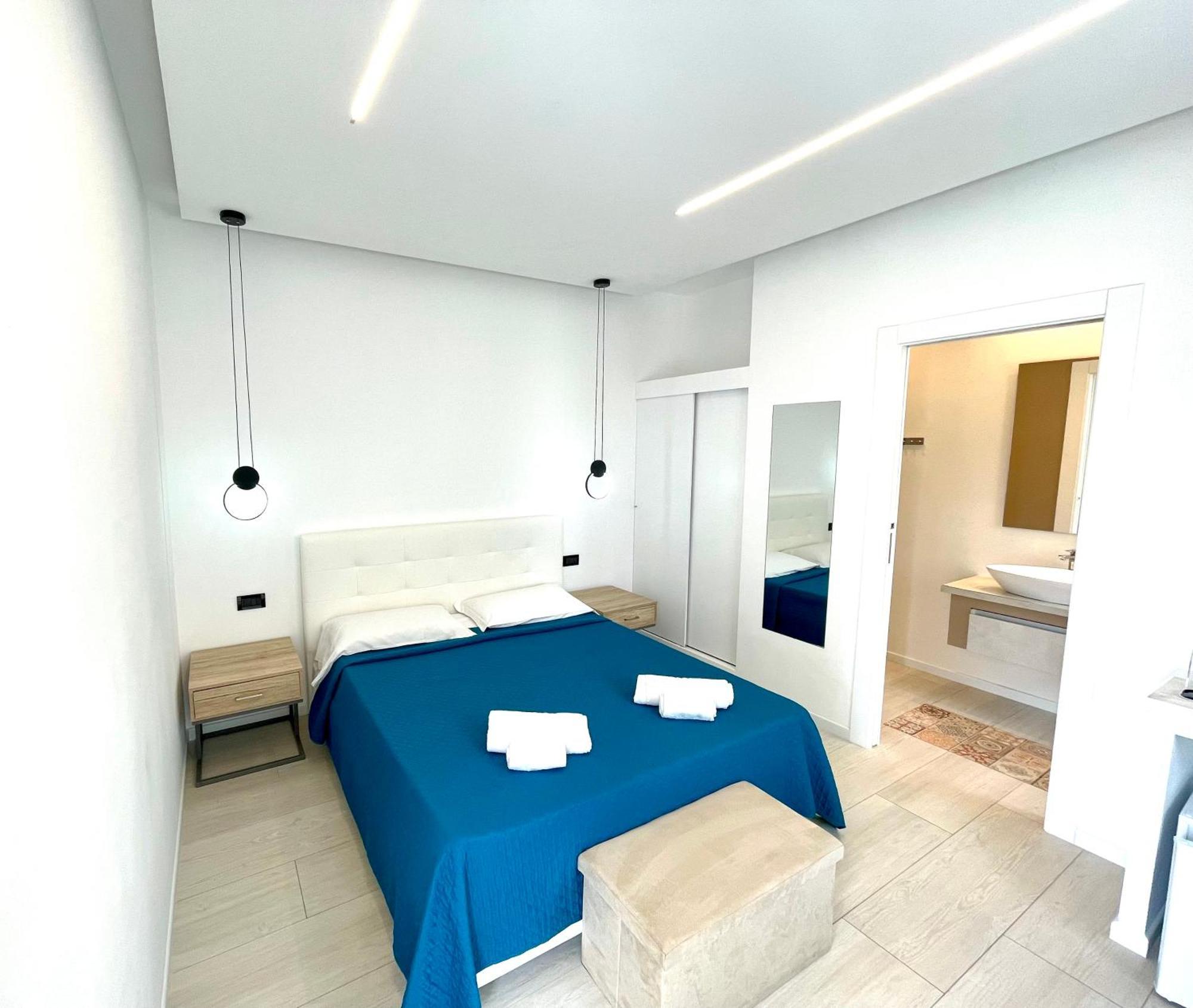 Magenta Guest house